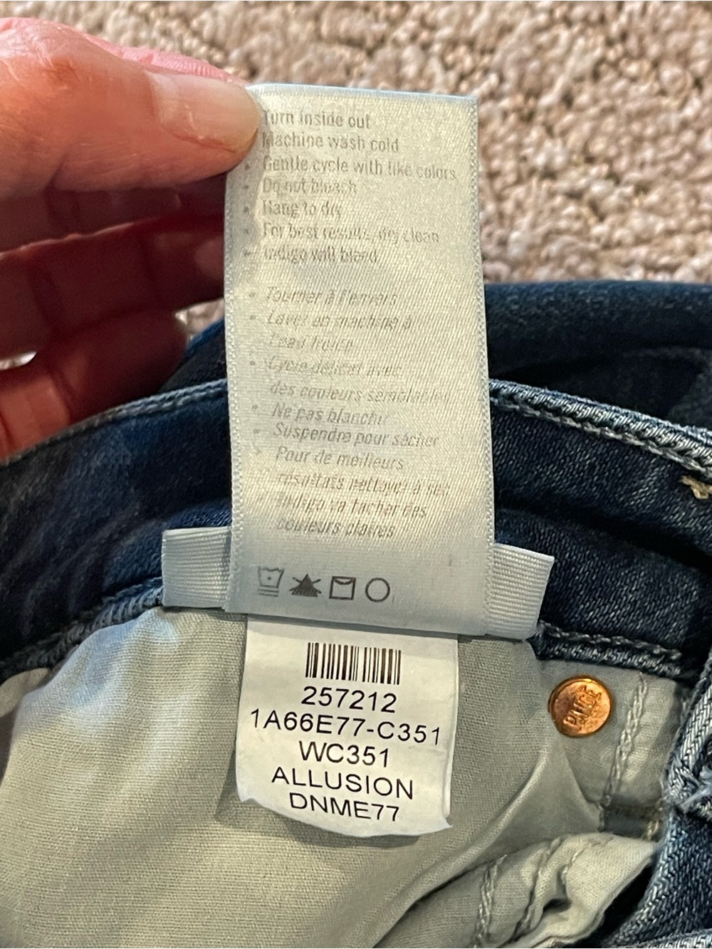 PAIGE Laurel Canyon, Boot Cut, High Rise Jeans, Medium Wash, Raw Hem, Size 27 - Picture 5 of 13